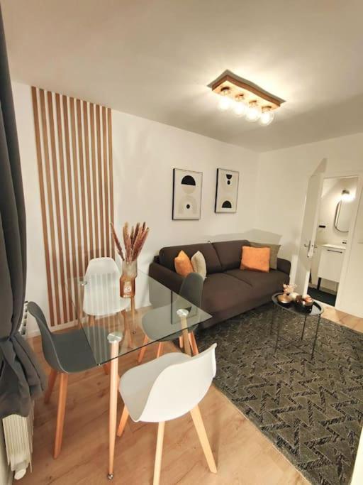 Joli Appartement Au Pied Du Tramway Безон Екстер'єр фото