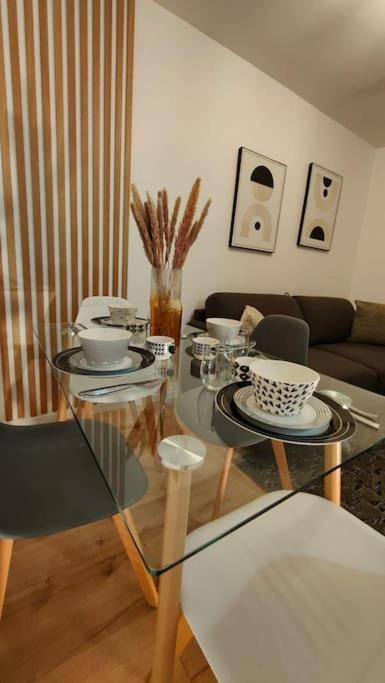 Joli Appartement Au Pied Du Tramway Безон Екстер'єр фото